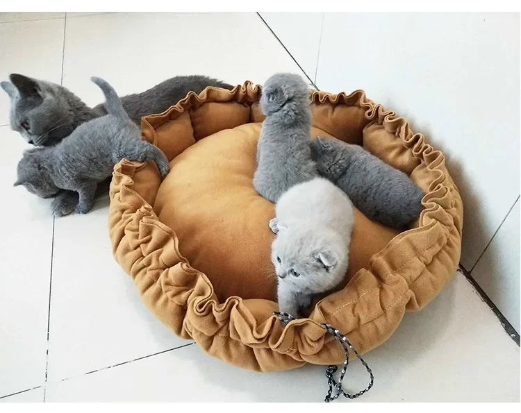 Cozy Adjustable Pet Bed